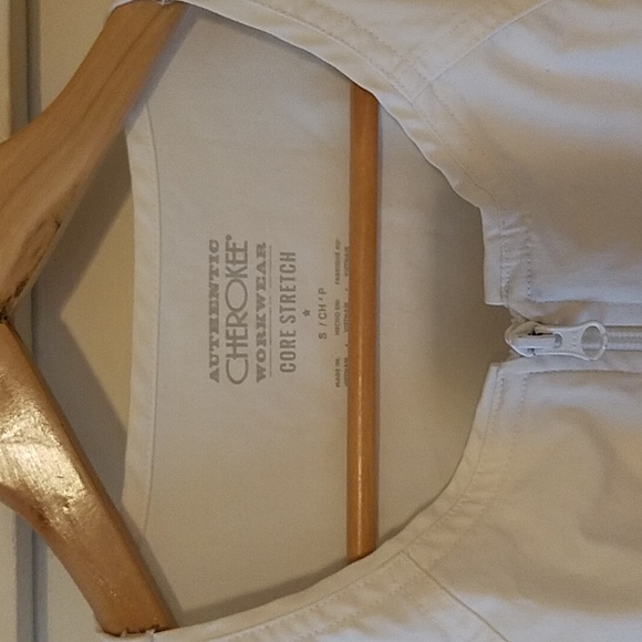 Lab coat - Picture 2 of 3